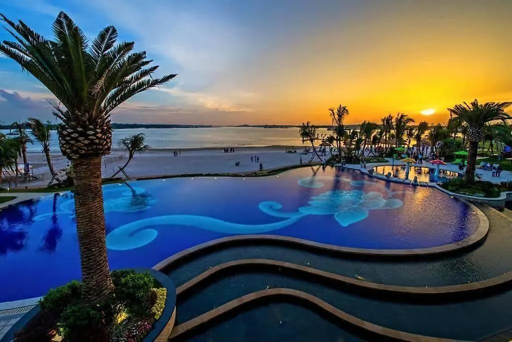 Apartment Direct Mall Access & Beach - Large Group 8 Pax Johor Bahru